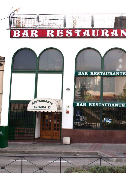 Contactar con Restaurante Avenida 13